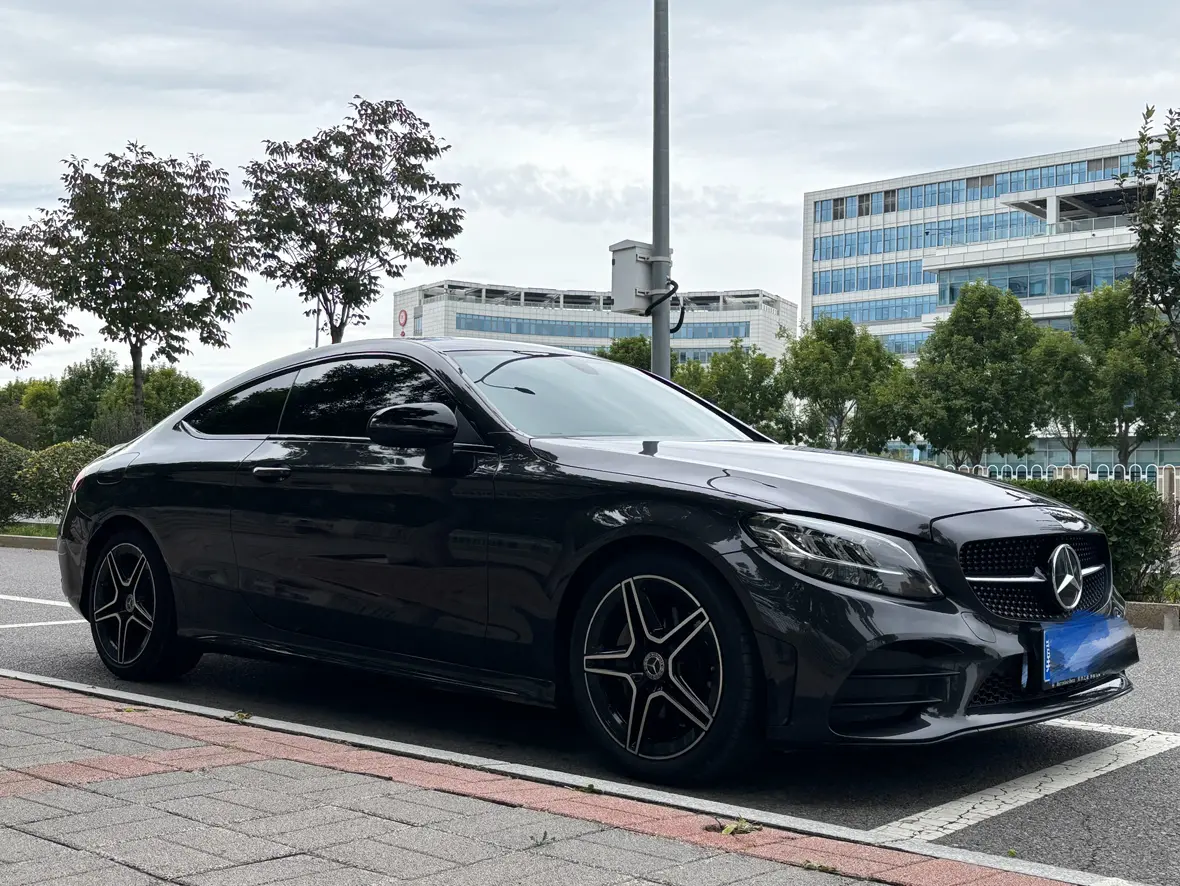 Mercedes-Benz C-Class (imported)