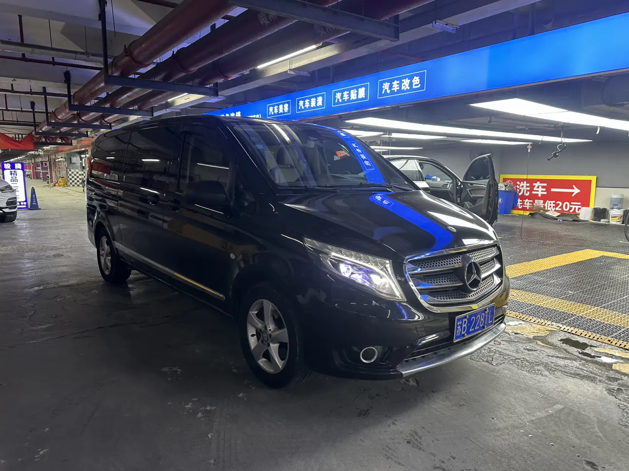 Mercedes-Benz Vito