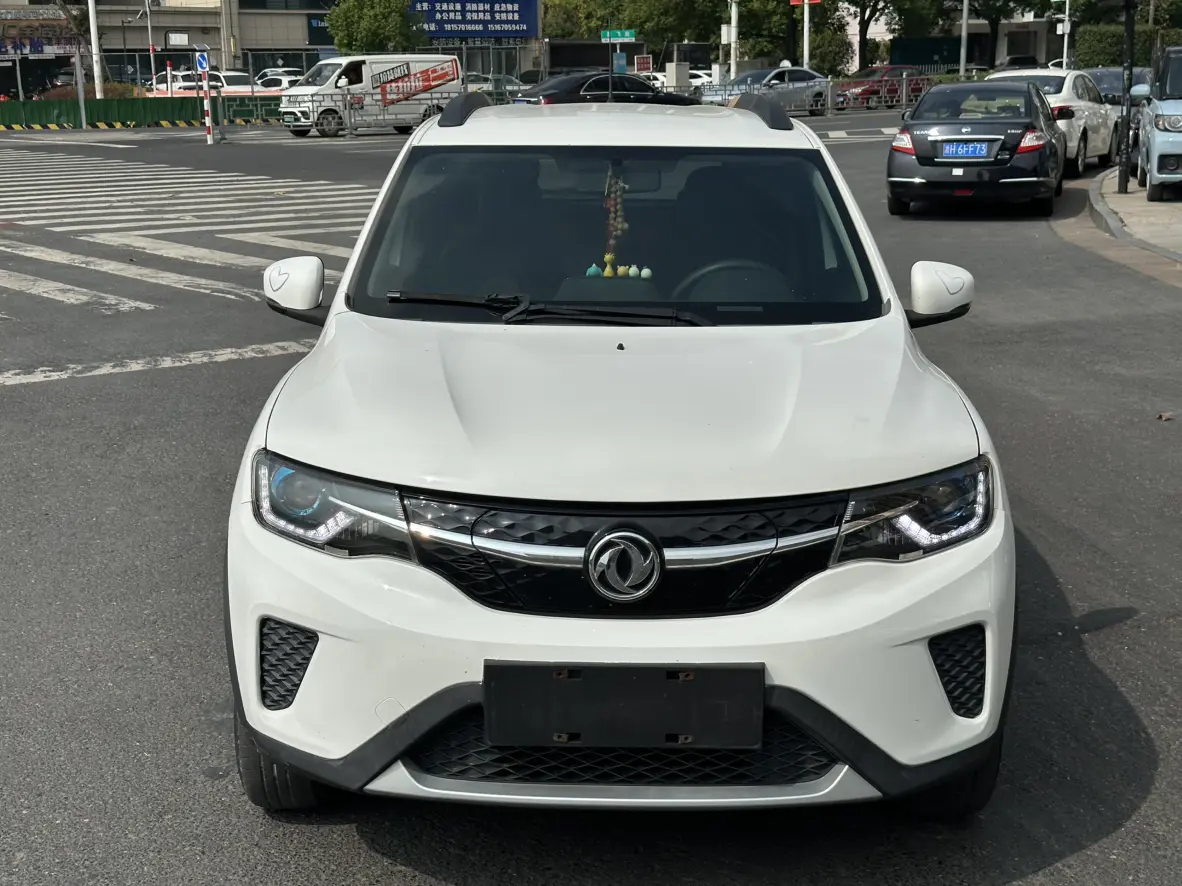 Dongfeng Nano EX1  из Китая