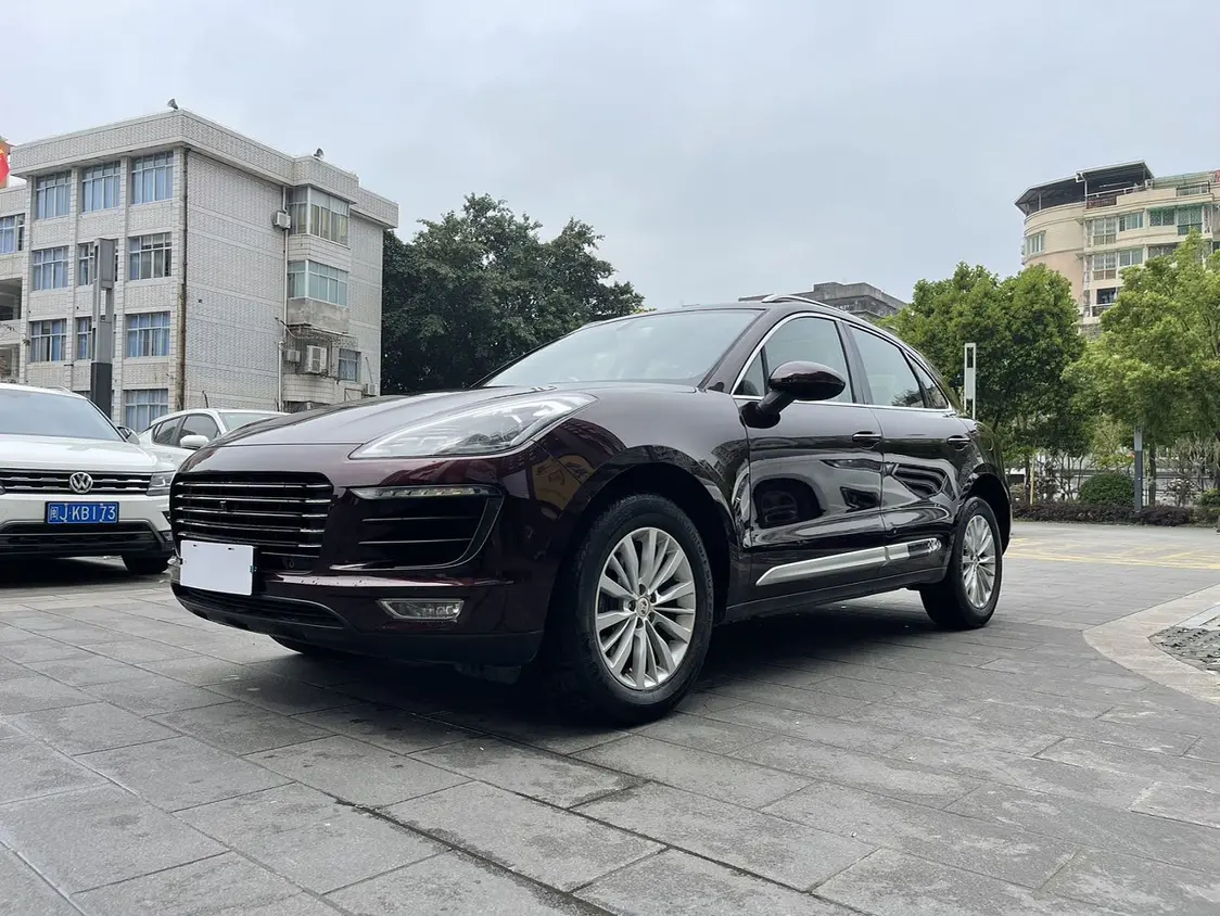 Zotye SR9