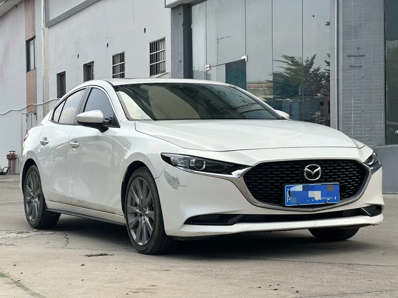 Mazda 3 Angkesela