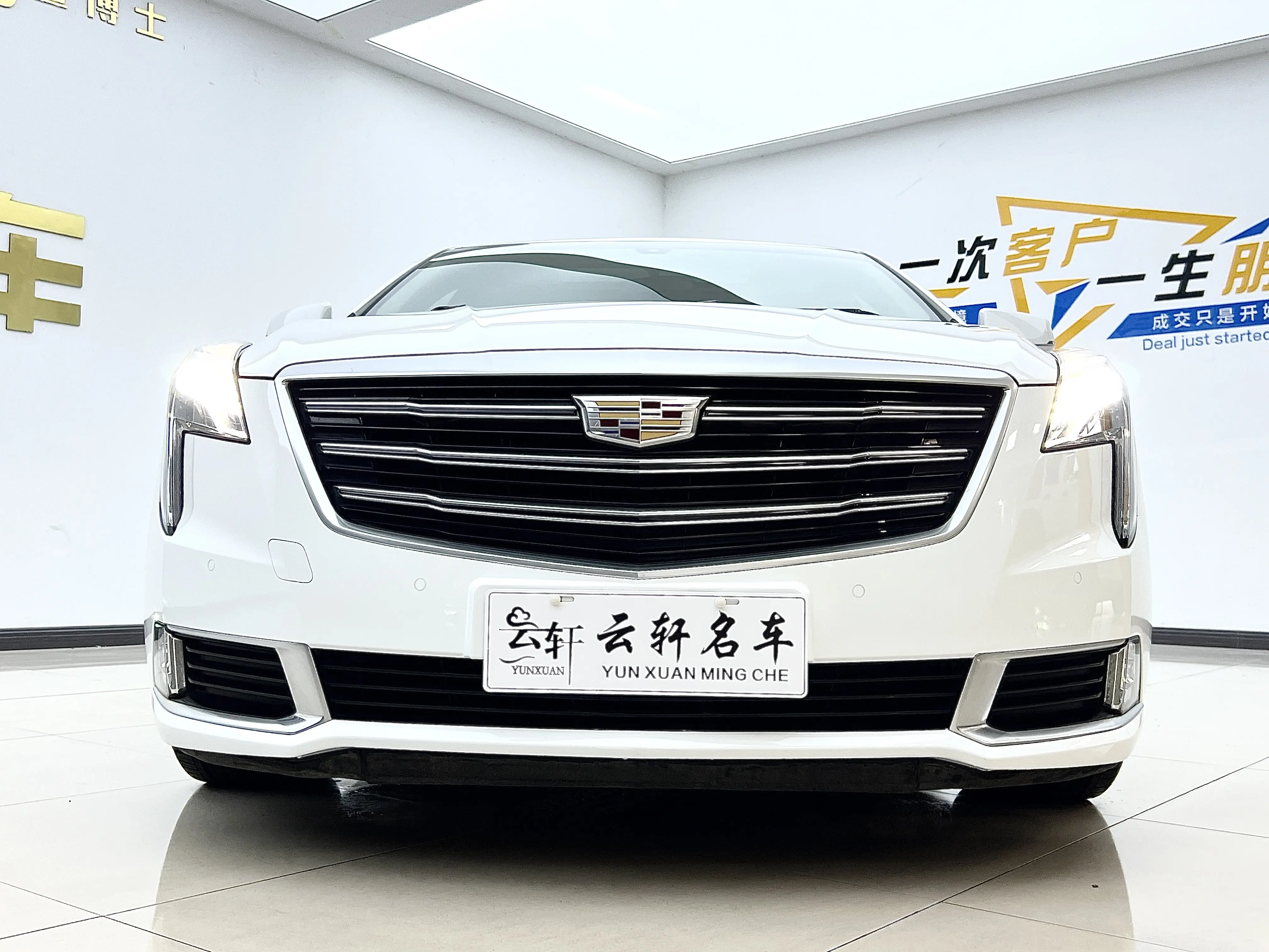 Cadillac XTS