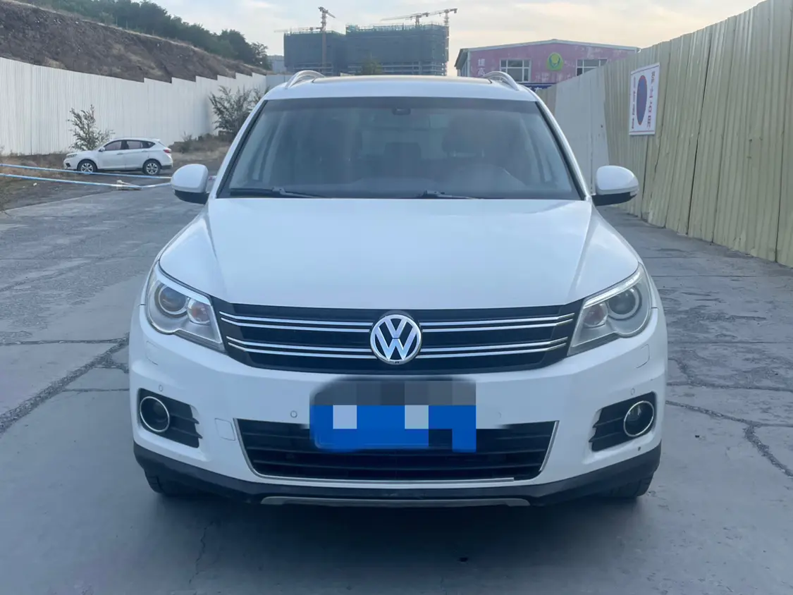 Volkswagen Tiguan  из Китая