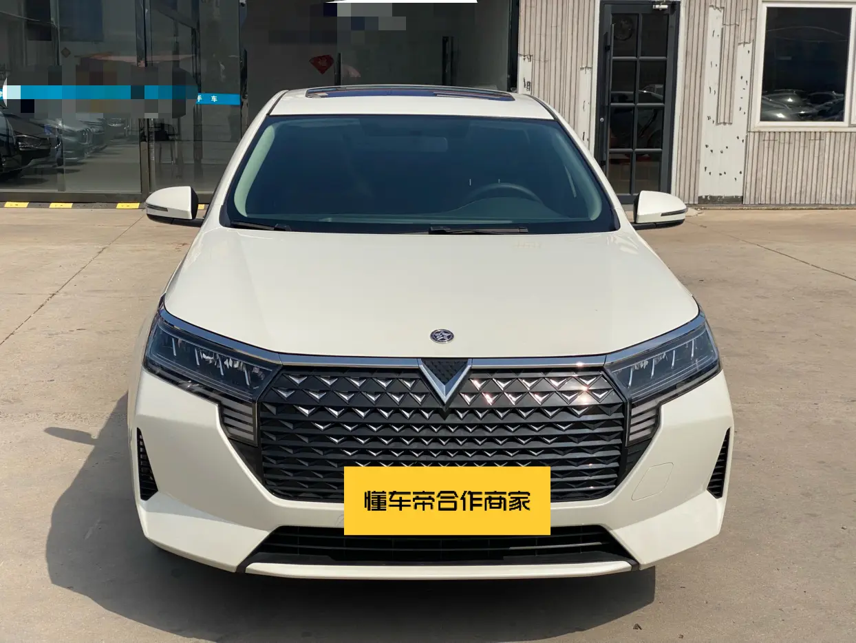 Kai Chen Venucia D60