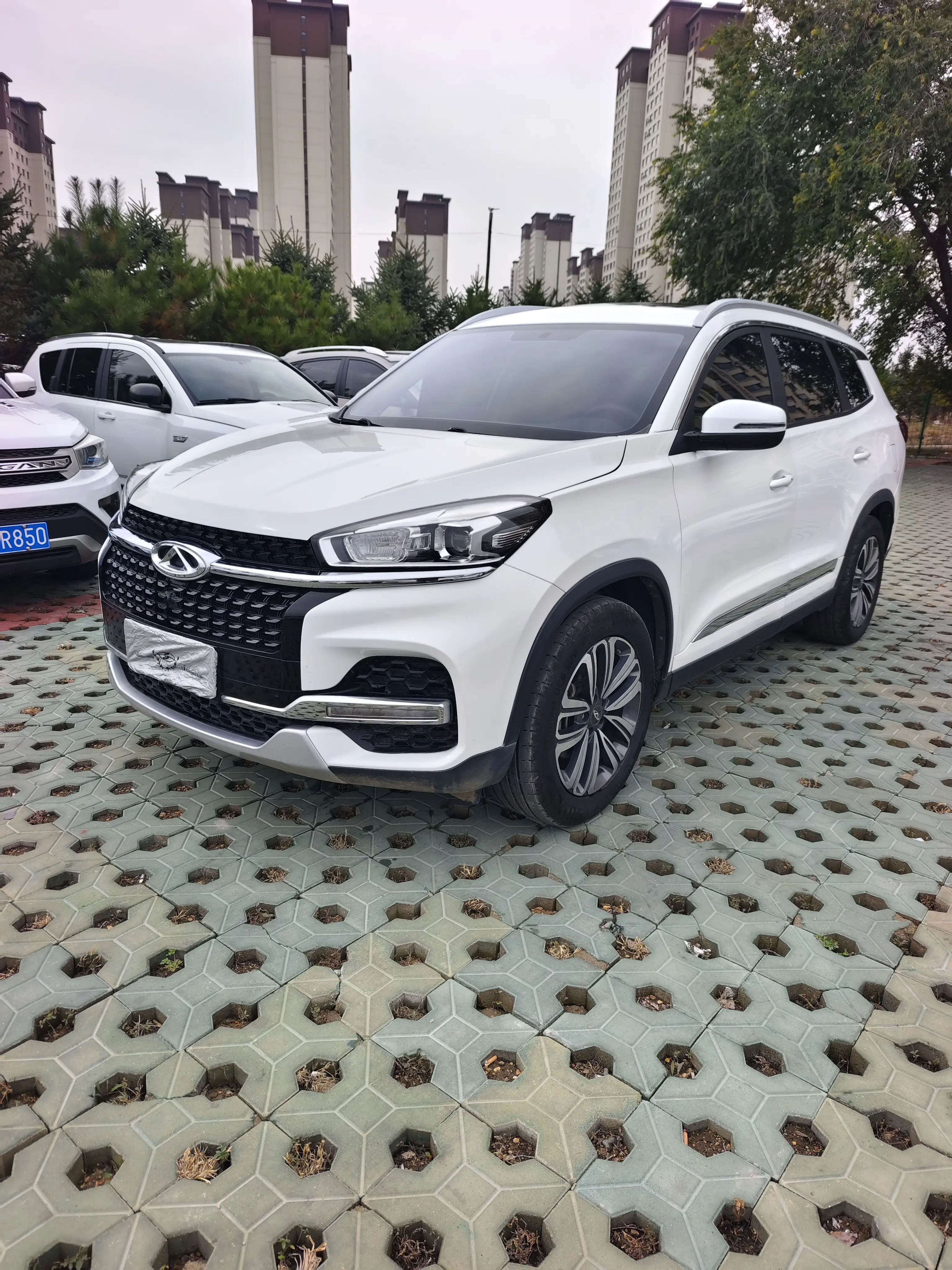 Chery Tiggo 8