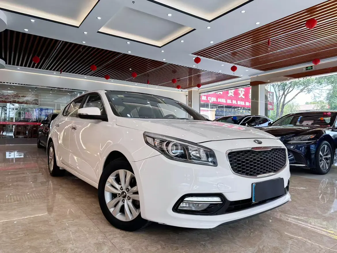 Kia K4