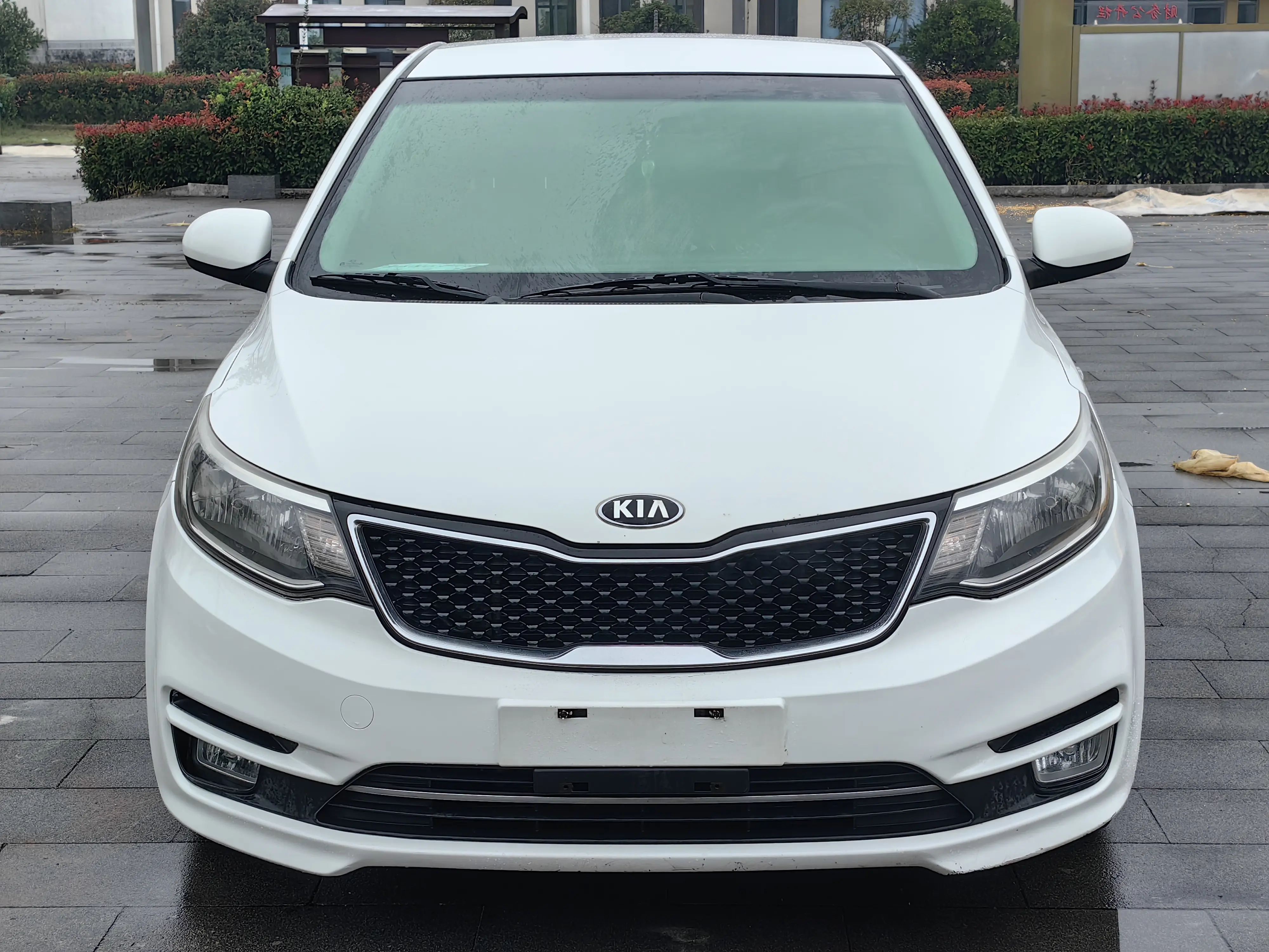 Kia K2