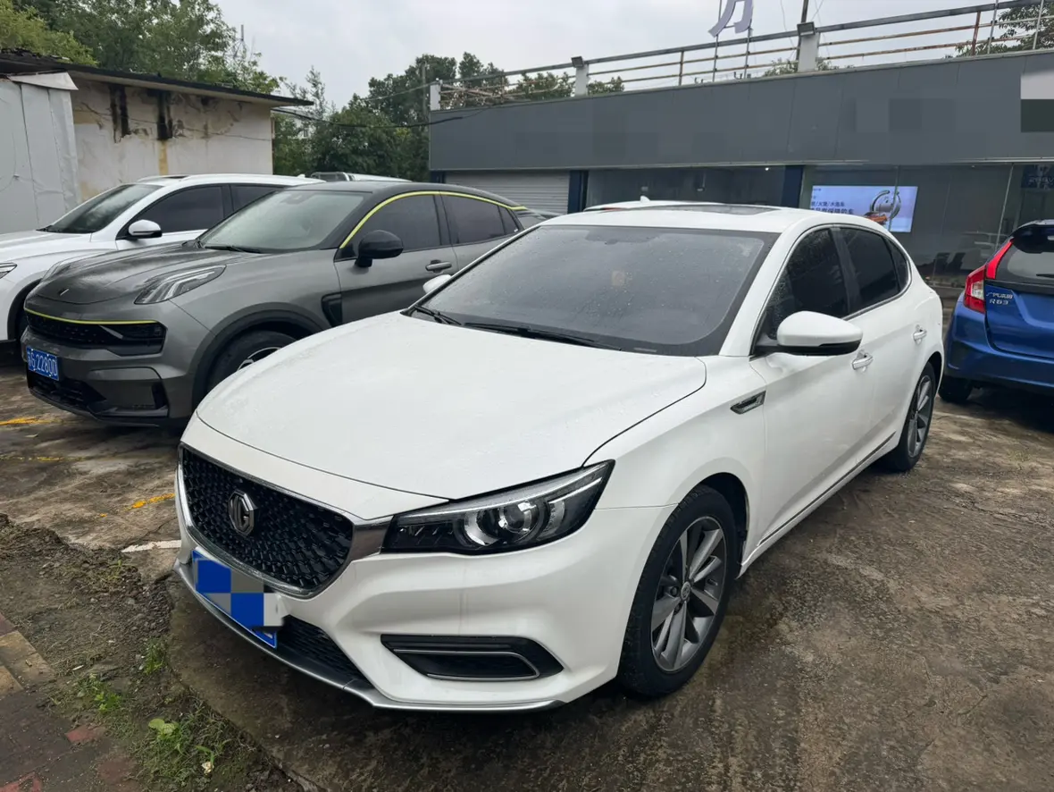 MG 6  из Китая