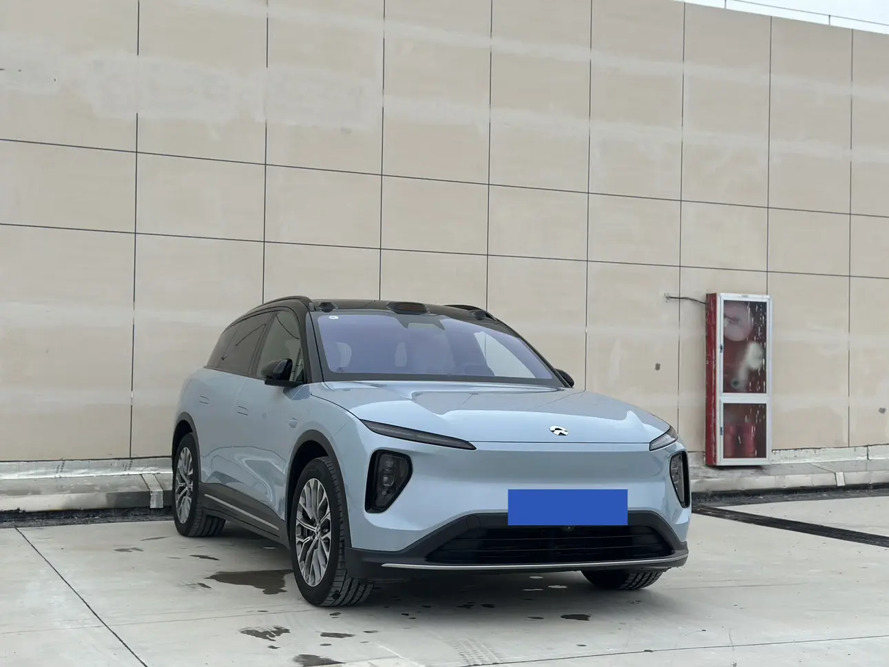 NIO ES6