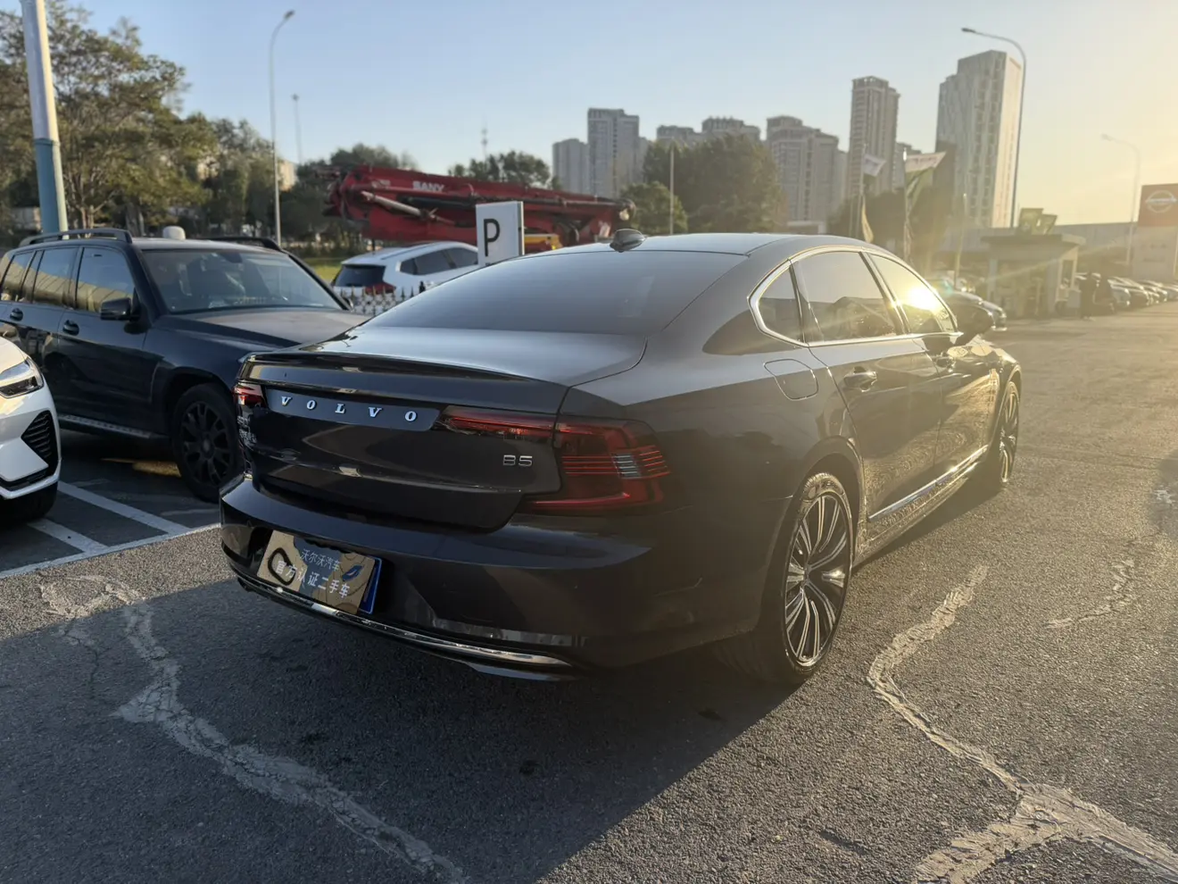 Volvo S90