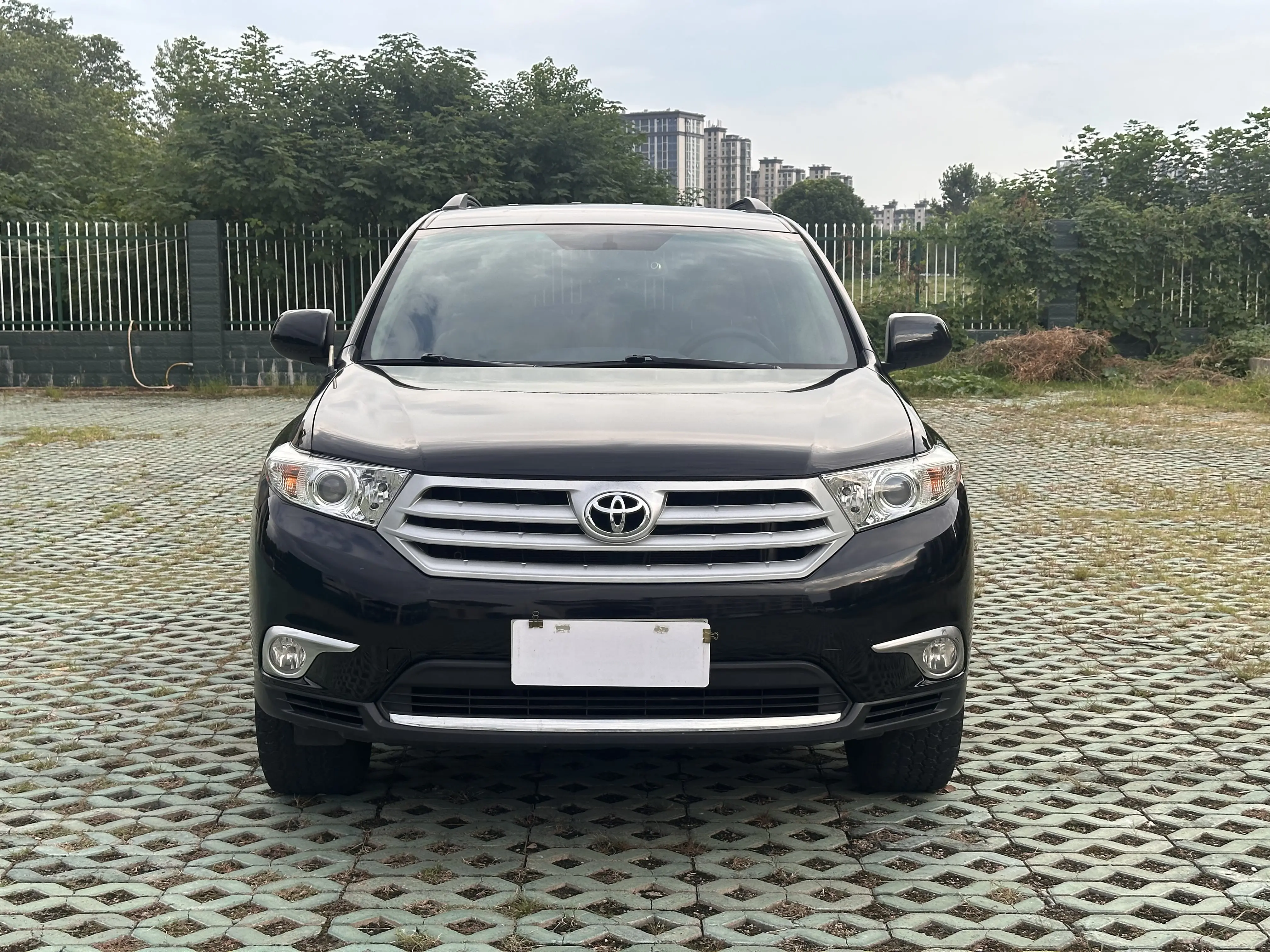 Toyota Highlander  из Китая