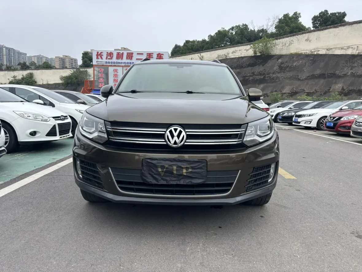 Volkswagen Tiguan  из Китая