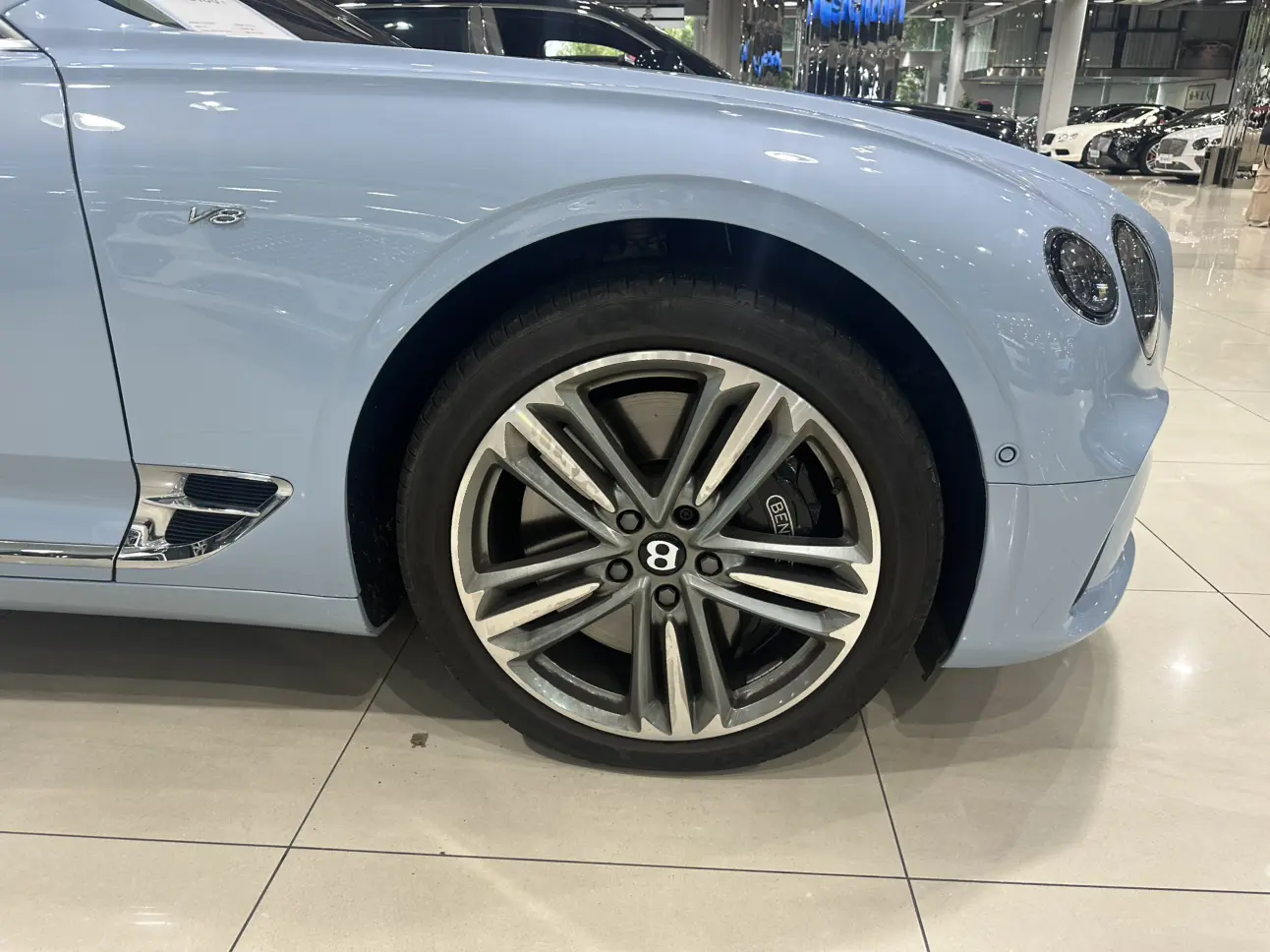 Bentley Continental  из Китая
