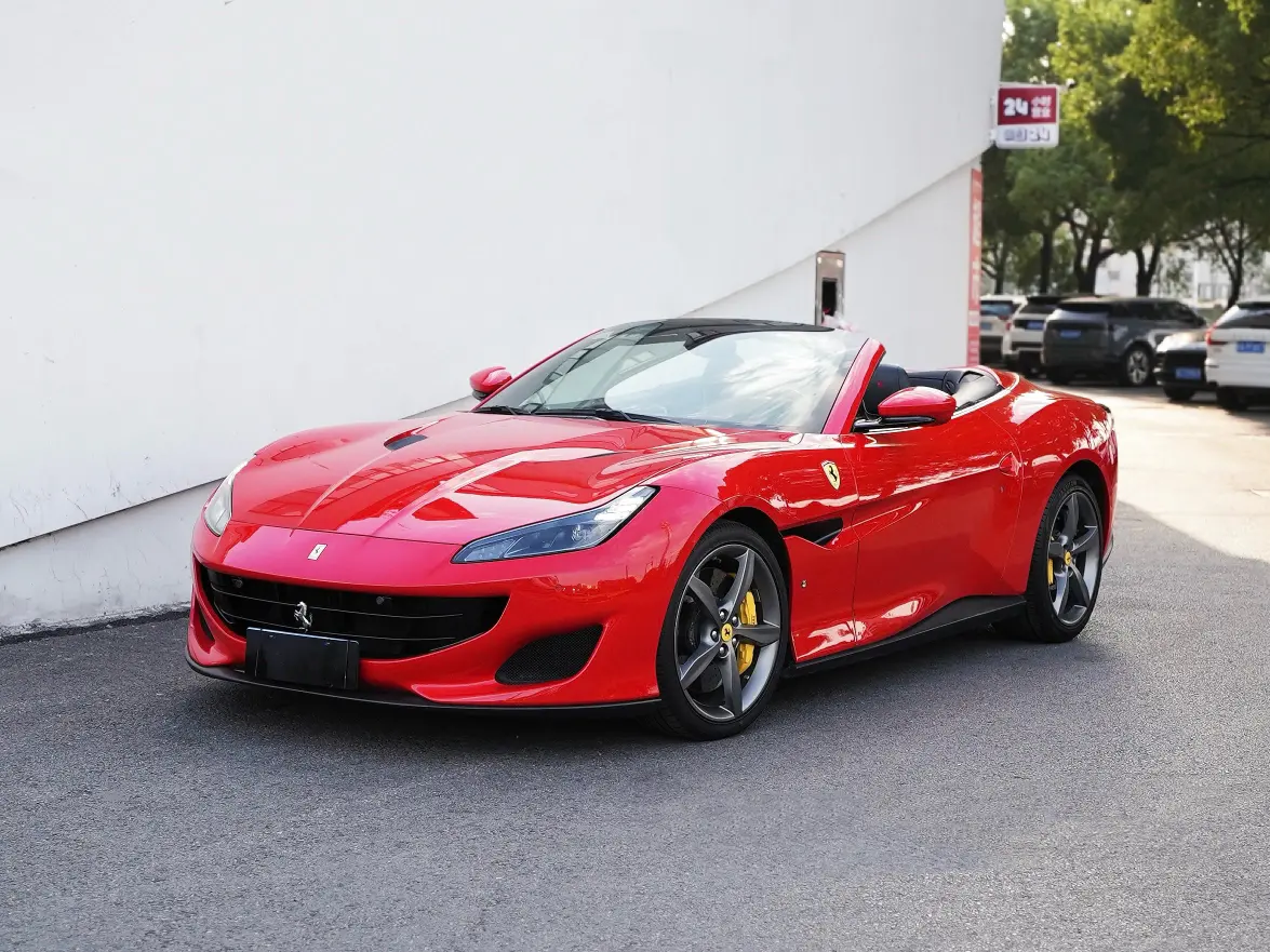 Ferrari Portofino  из Китая
