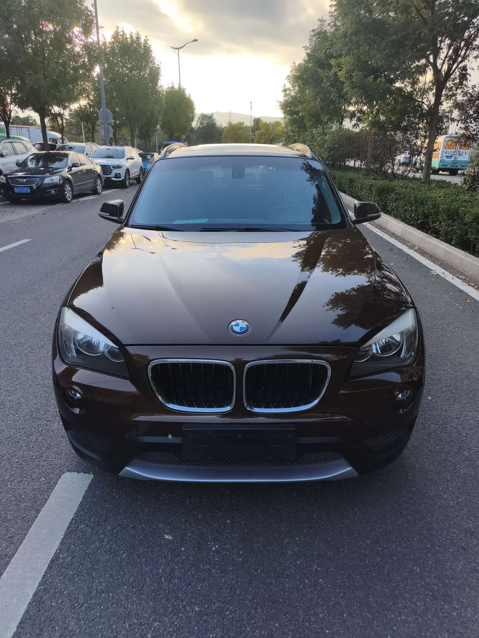 BMW X1  из Китая
