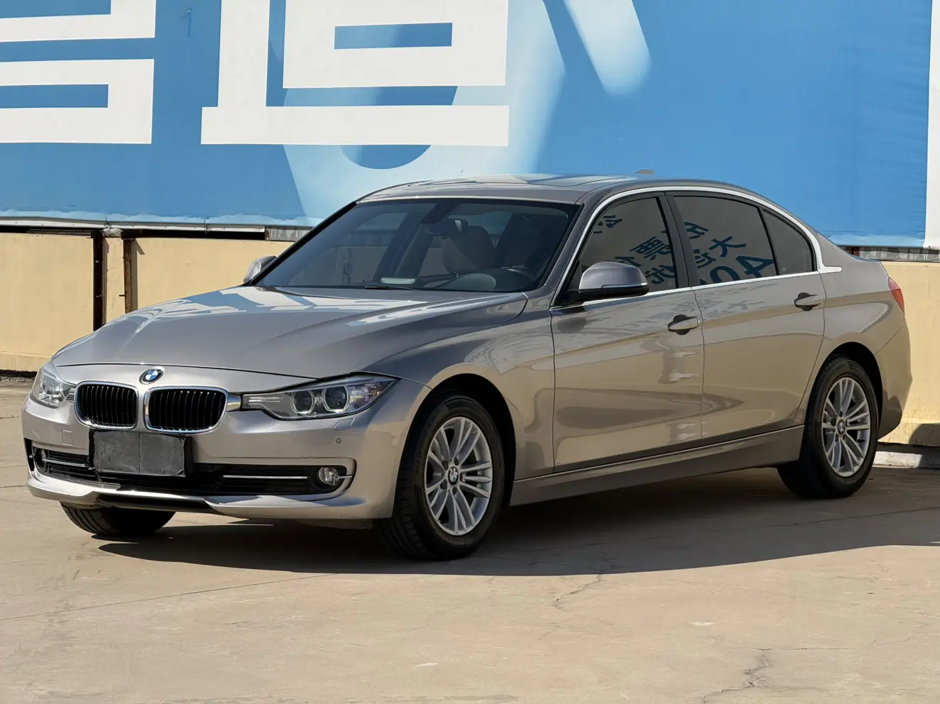 BMW 3 Series  из Китая