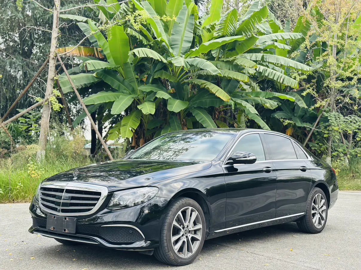 Mercedes-Benz E-Class  из Китая