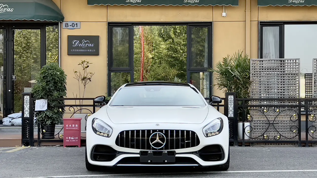 Mercedes-Benz AMG GT