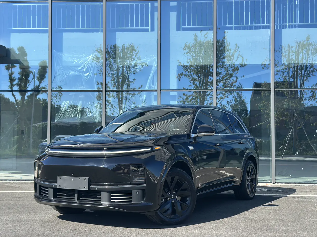 Li L7 (Ideal L7)  из Китая