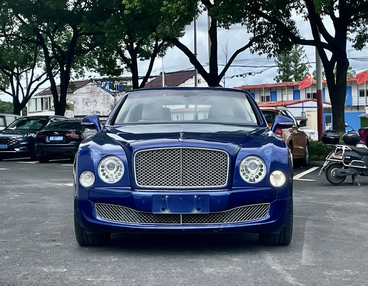 Bentley Mulsanne  из Китая