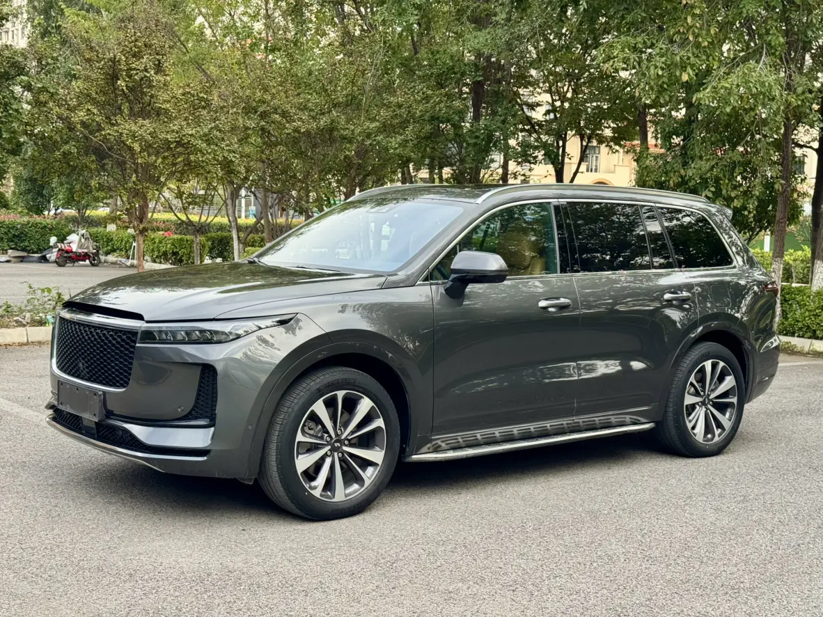 Li ONE (Ideal ONE)  из Китая