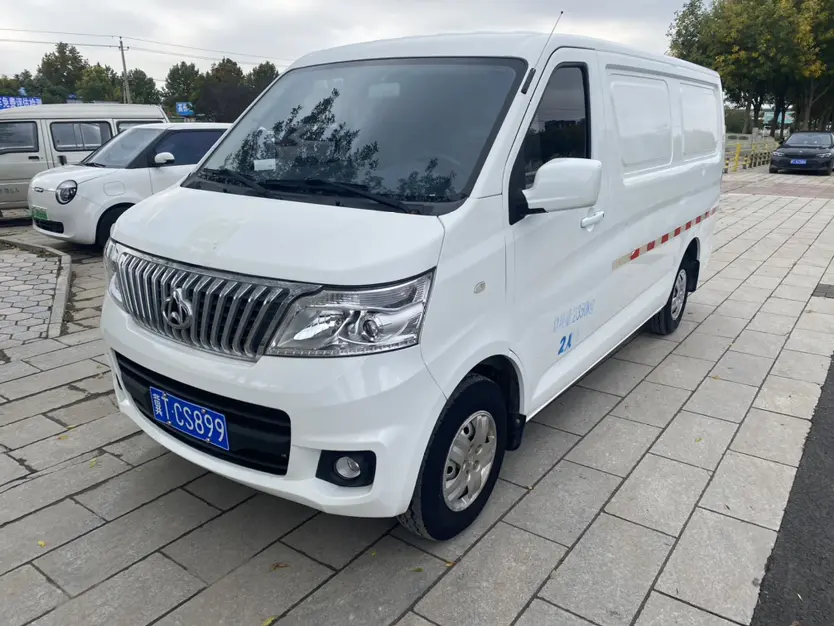 Changan Kaicene Ruixing M80