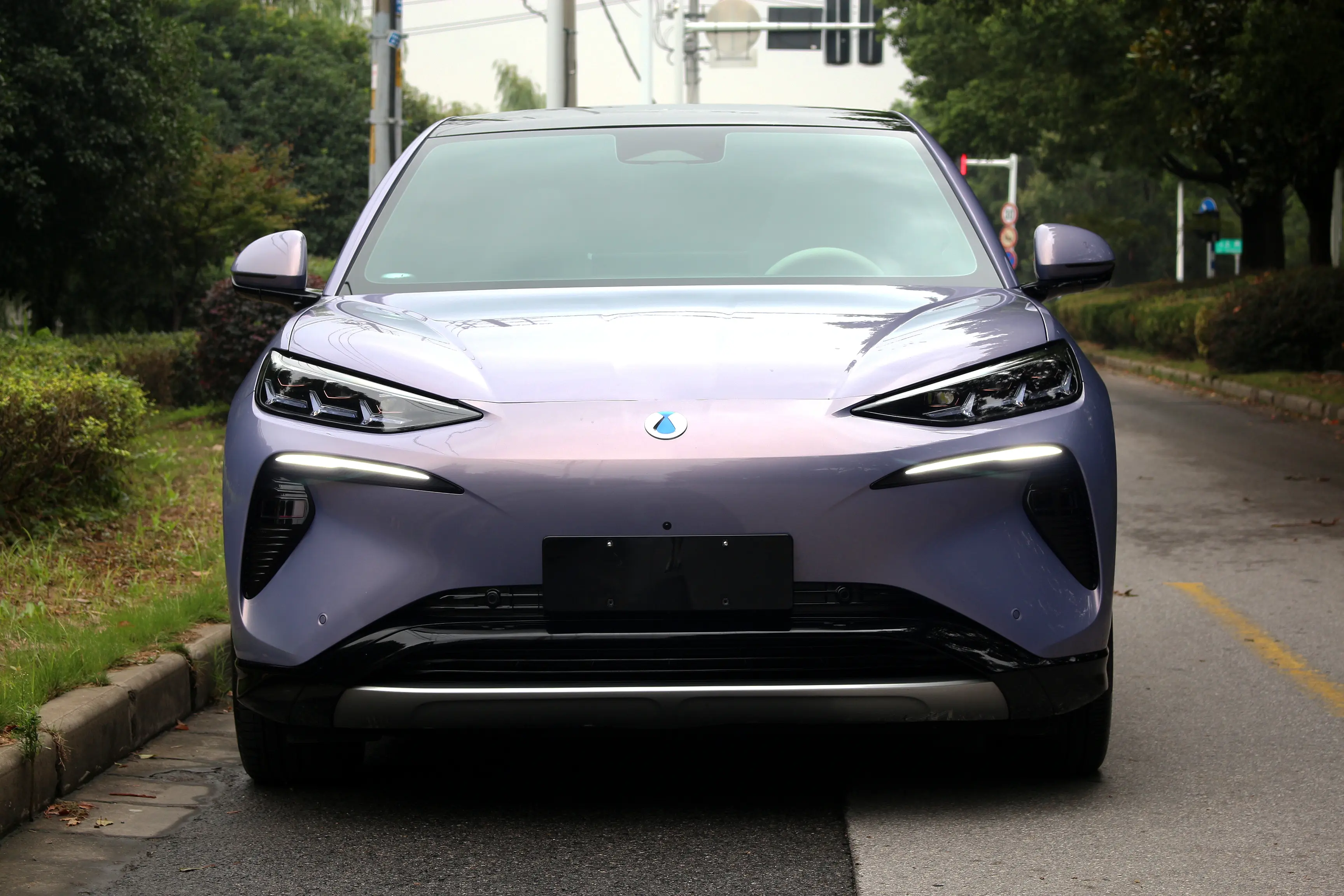 Denza N7  из Китая