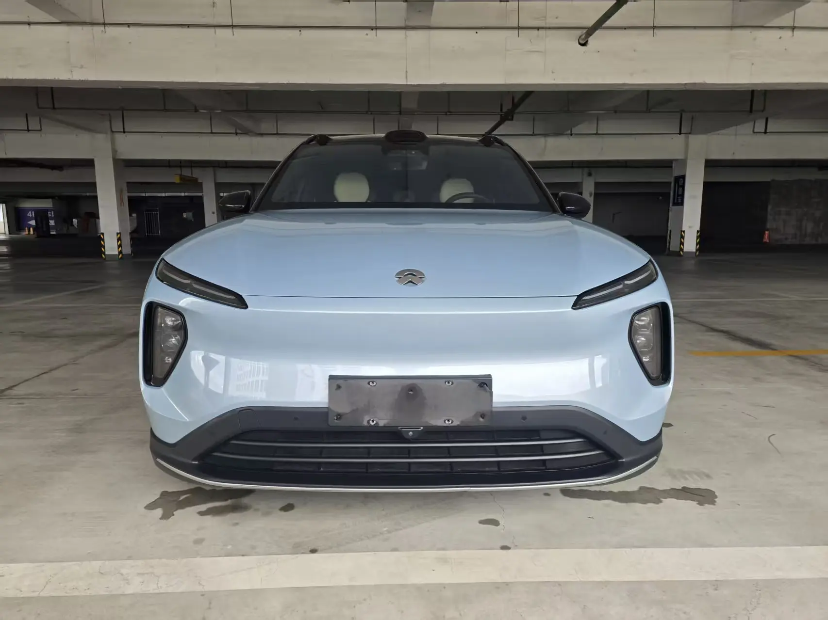 NIO ES6