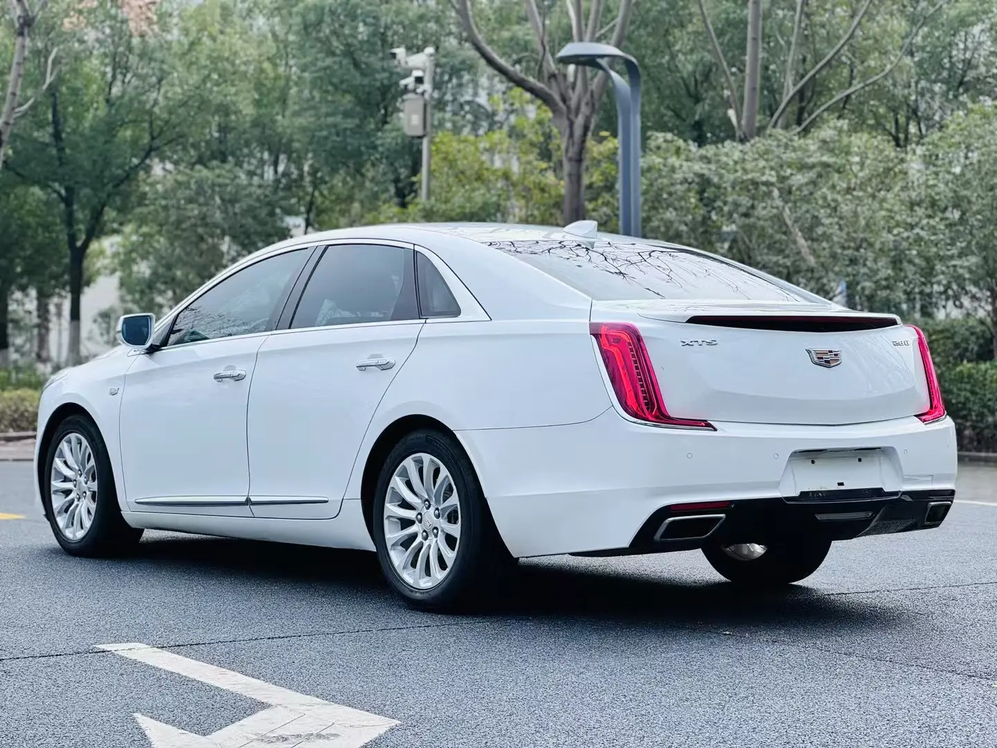 Cadillac XTS