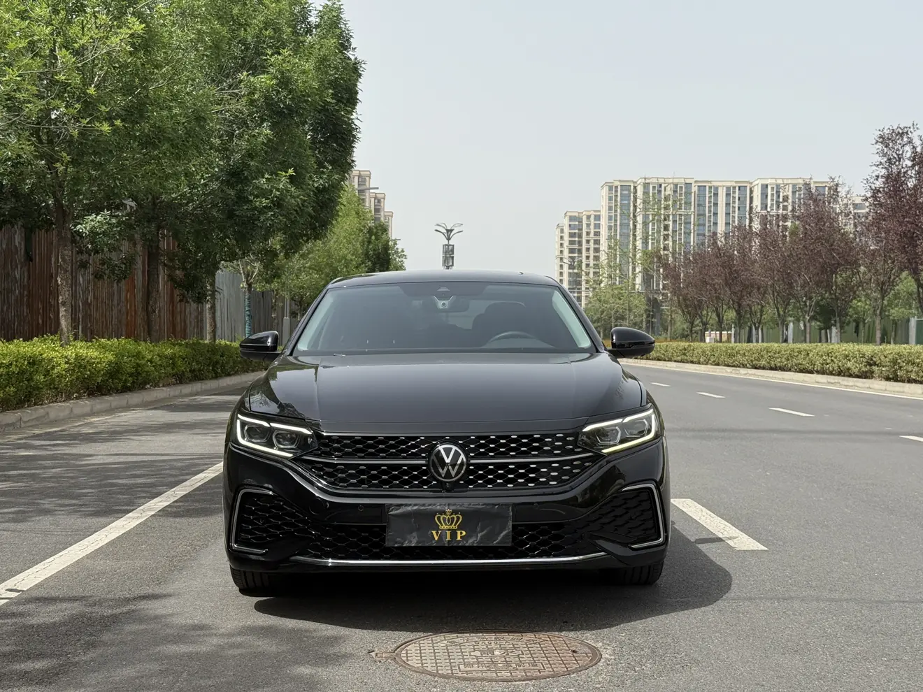 Volkswagen Passat  из Китая