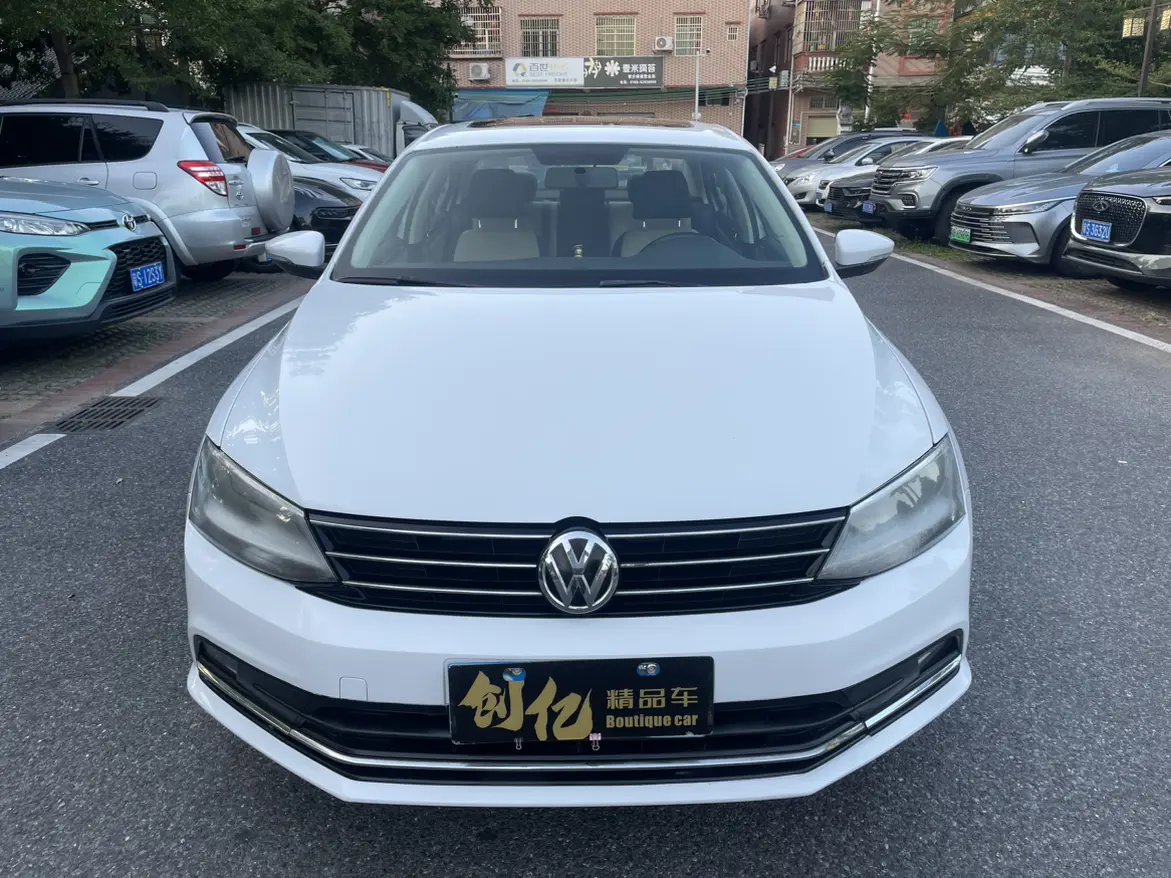 Volkswagen Sagitar  из Китая