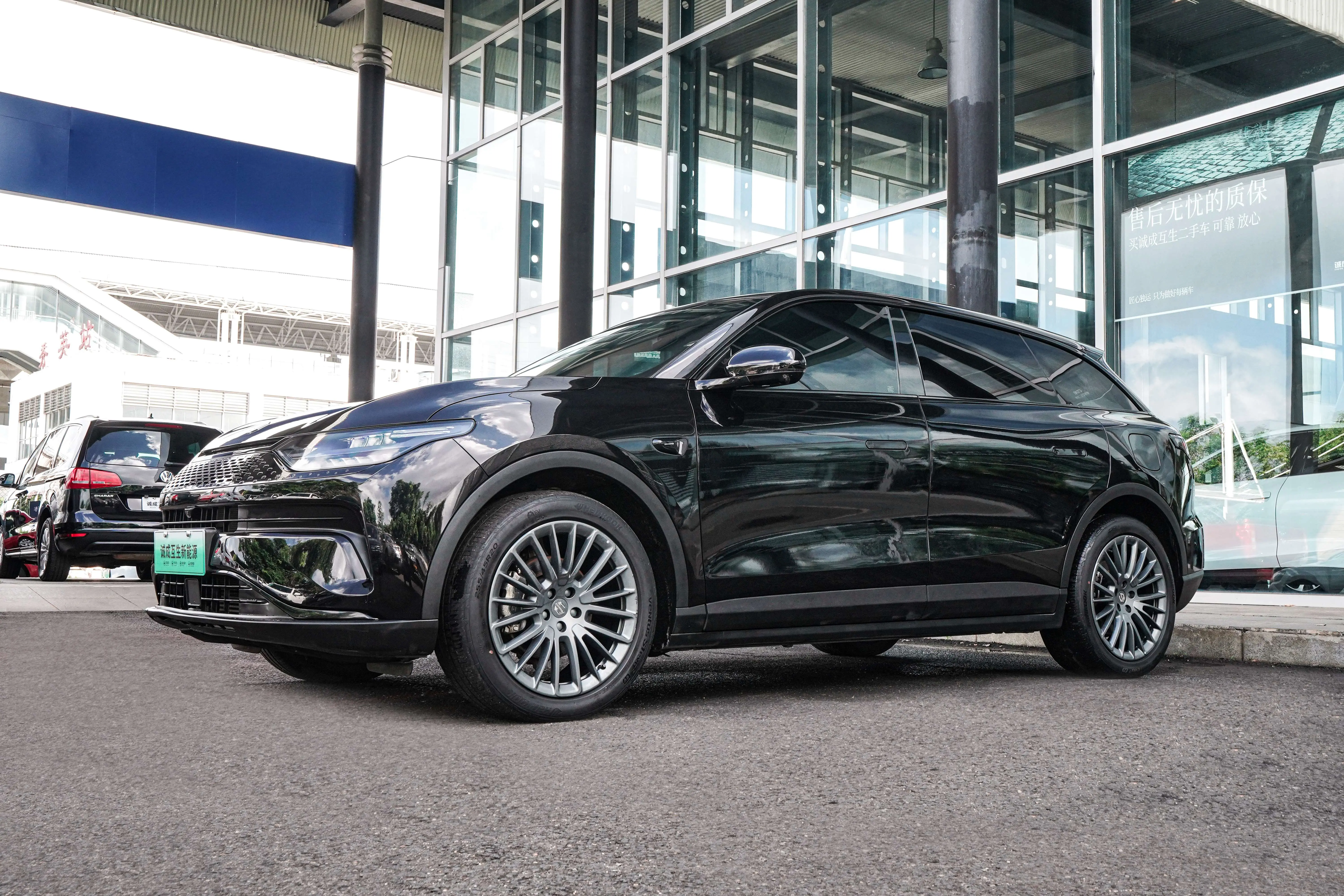 Leapmotor Zero running C11  из Китая