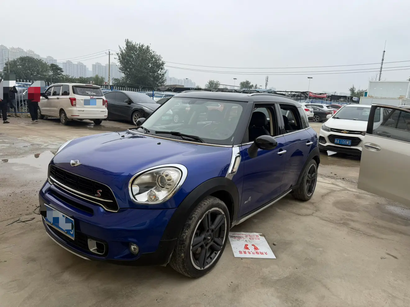 MINI COUNTRYMAN
