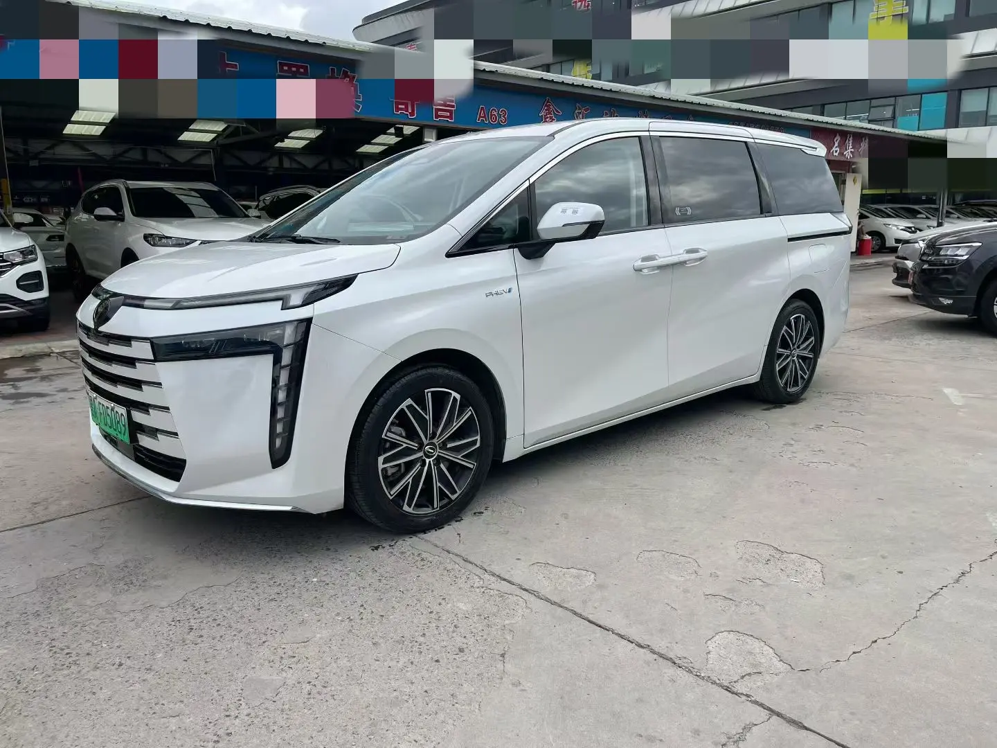 GAC Trumpchi E8 PHEV