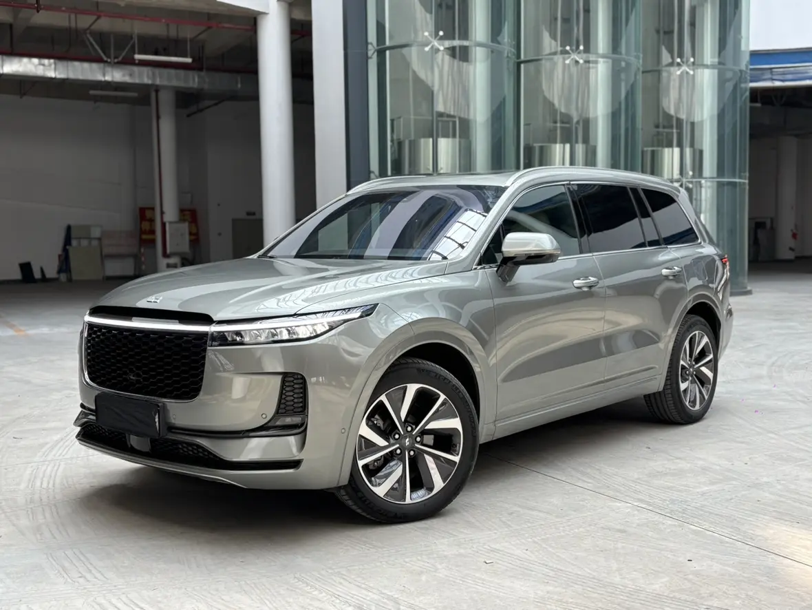 Li ONE (Ideal ONE)  из Китая