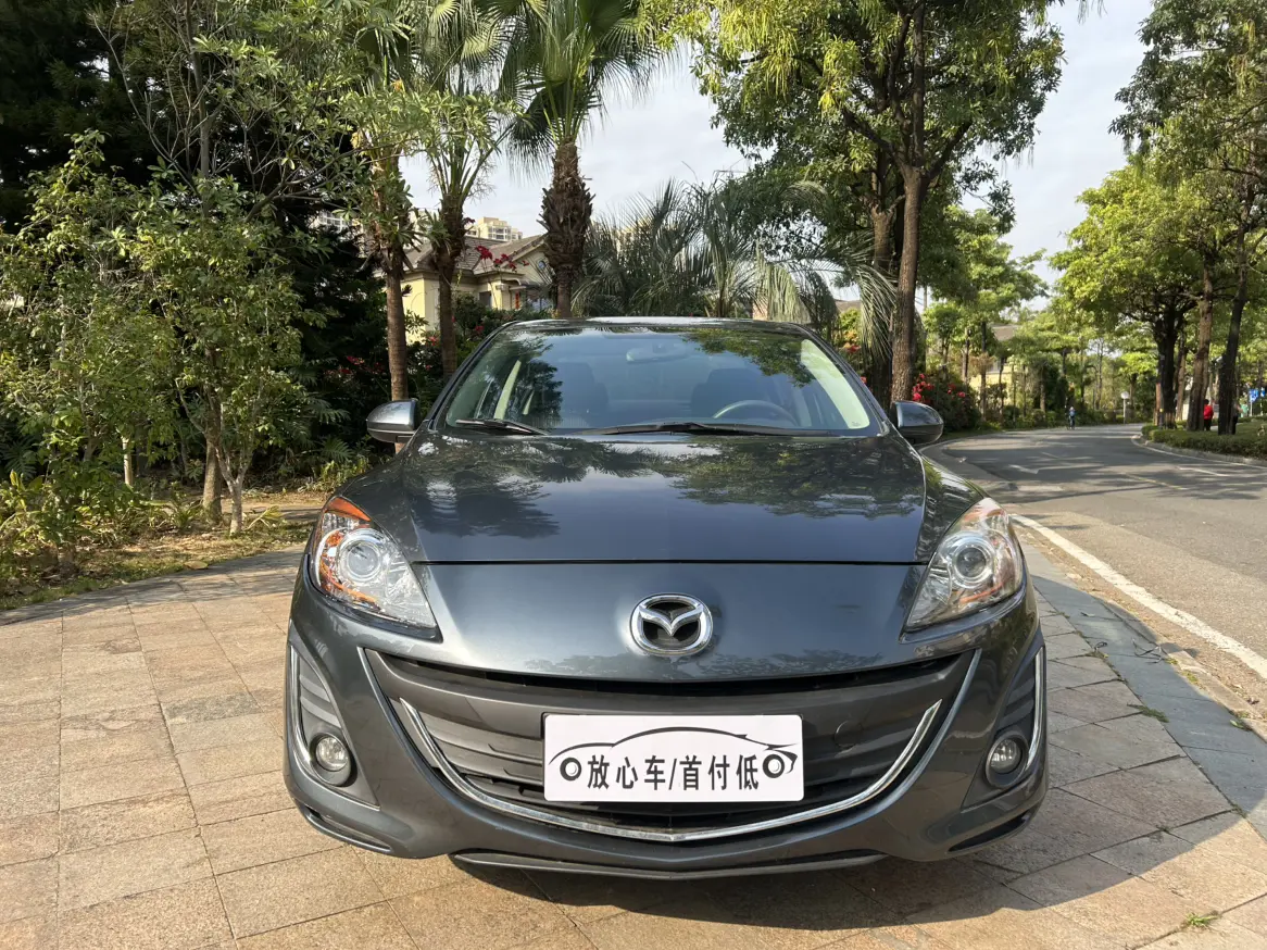 Mazda 3 star