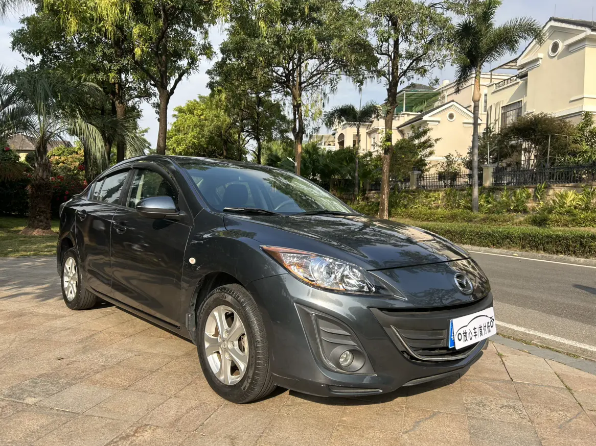 Mazda 3 star
