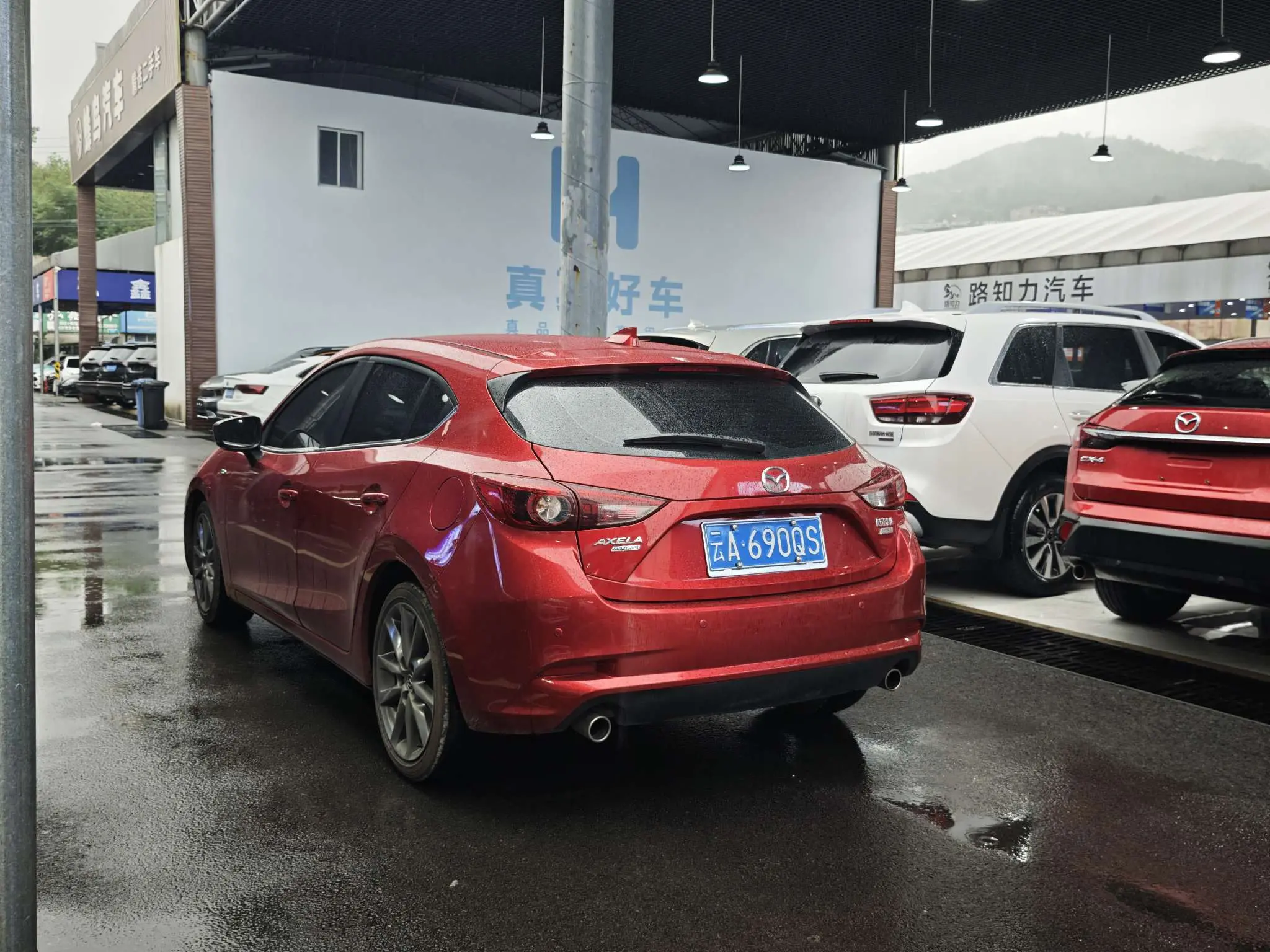 Mazda 3 Angkesela