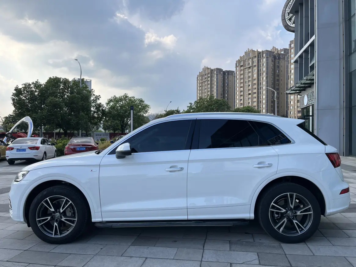 Audi Q5L