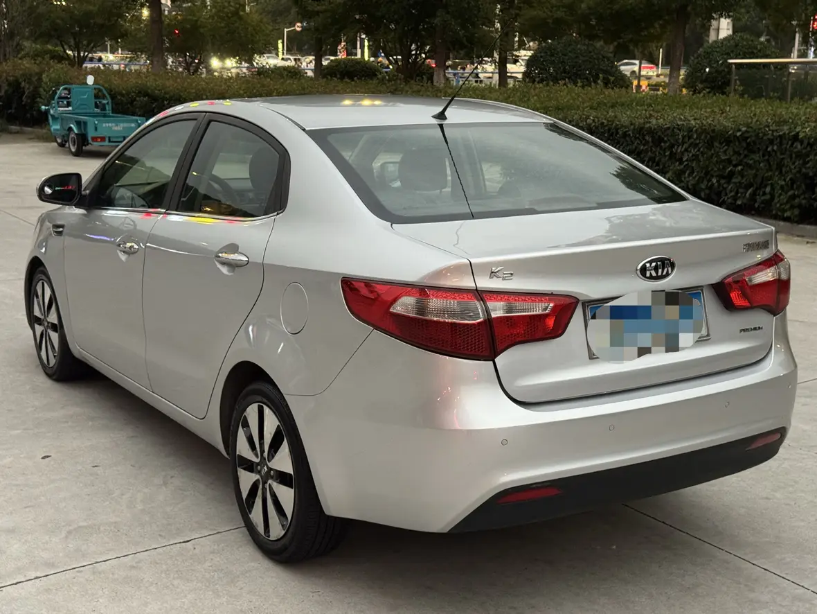 Kia K2