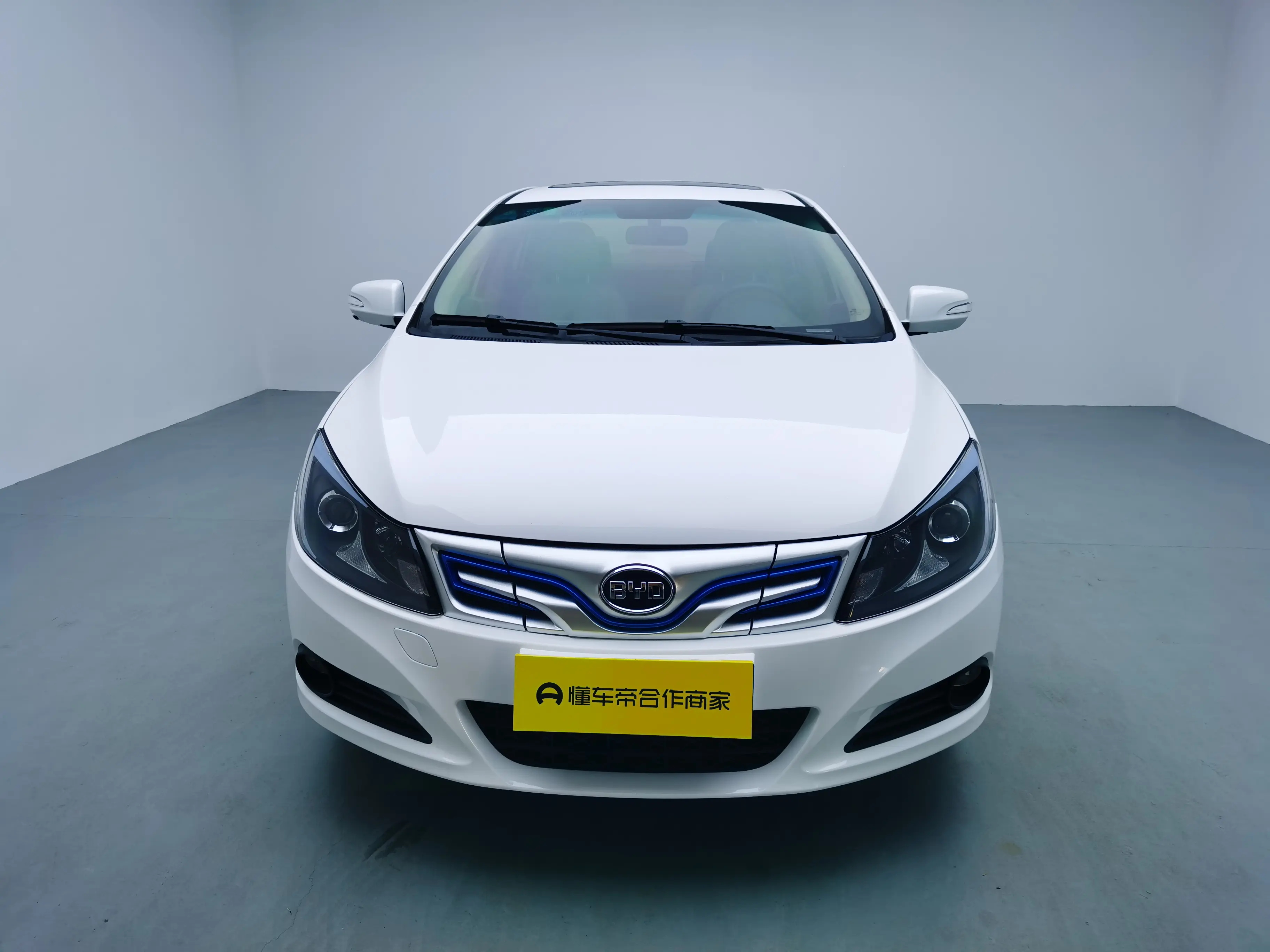 BYD e5