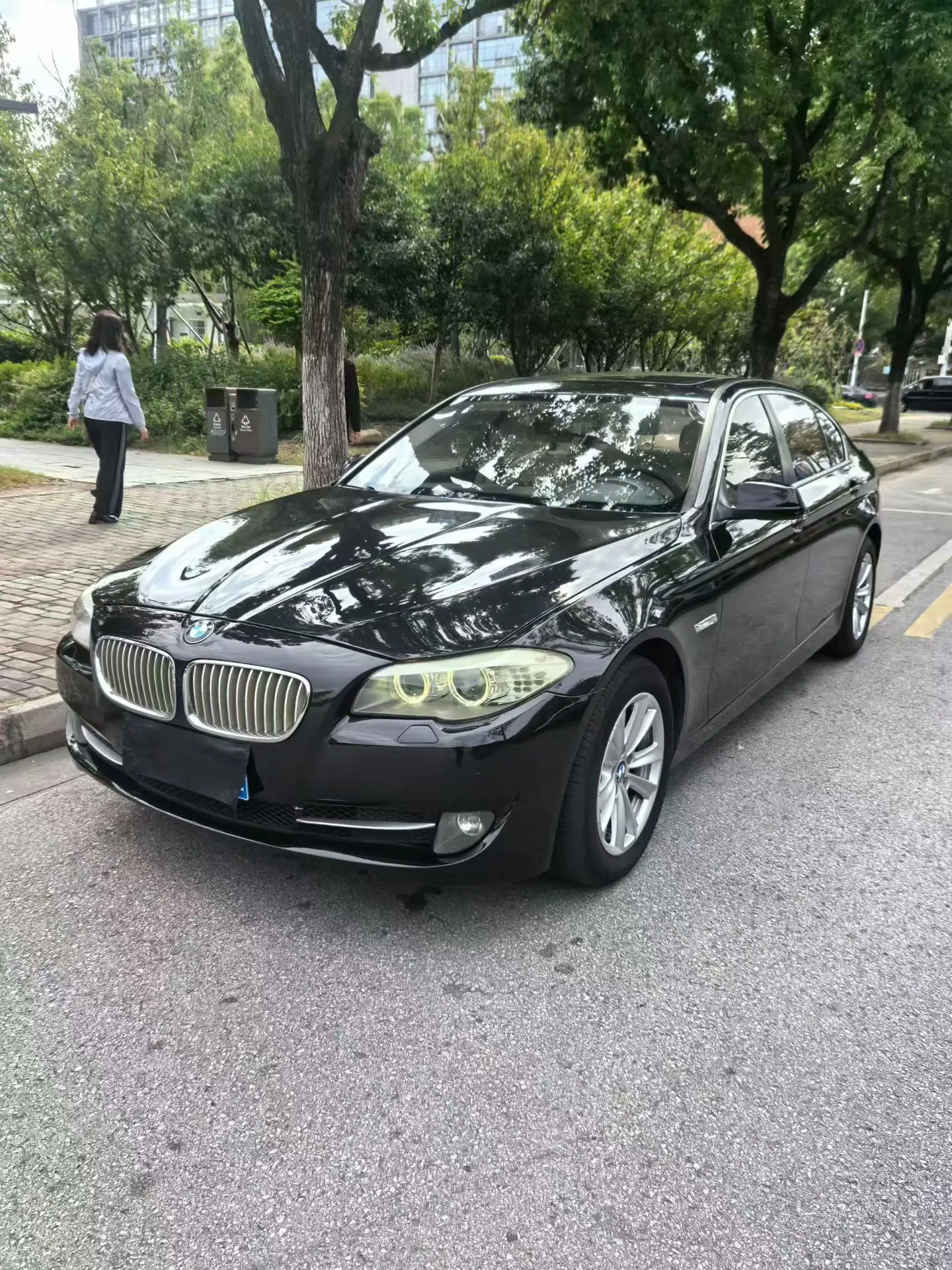 BMW 5 Series  из Китая