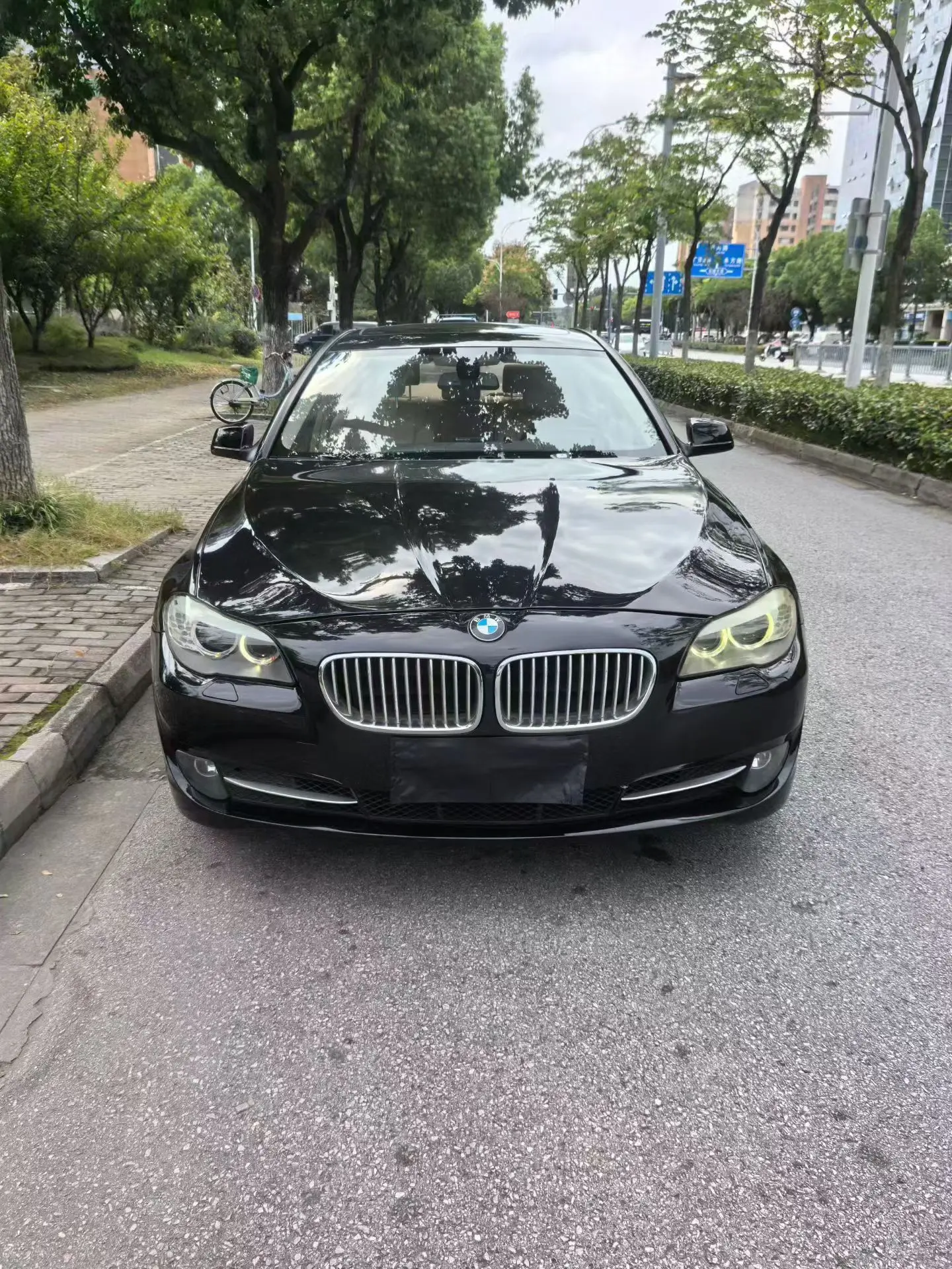 BMW 5 Series  из Китая