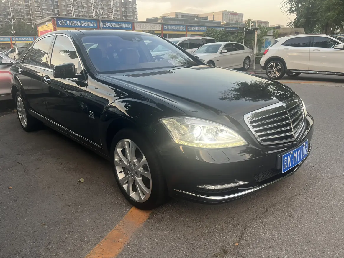 Mercedes-Benz Mercedes Benz S Class  из Китая