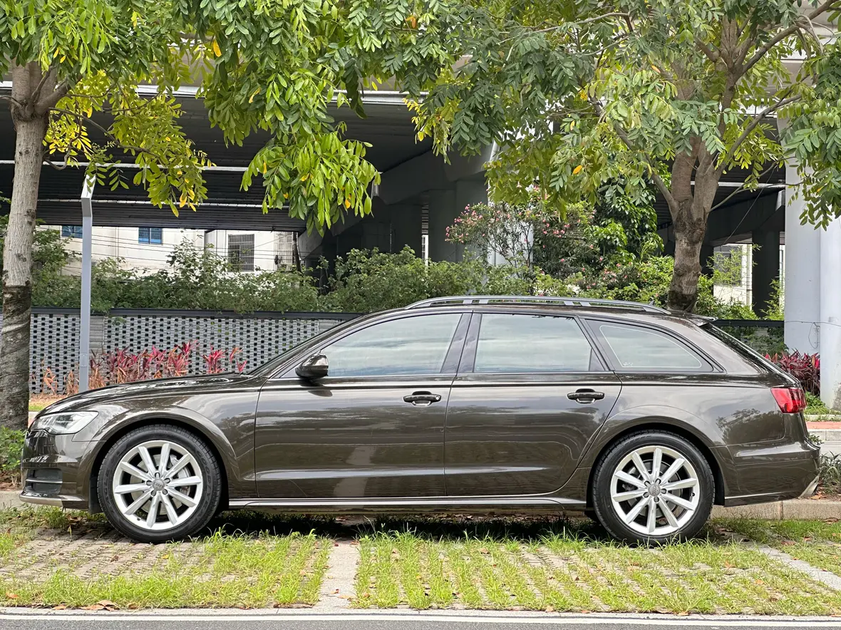 Audi A6 (imported)