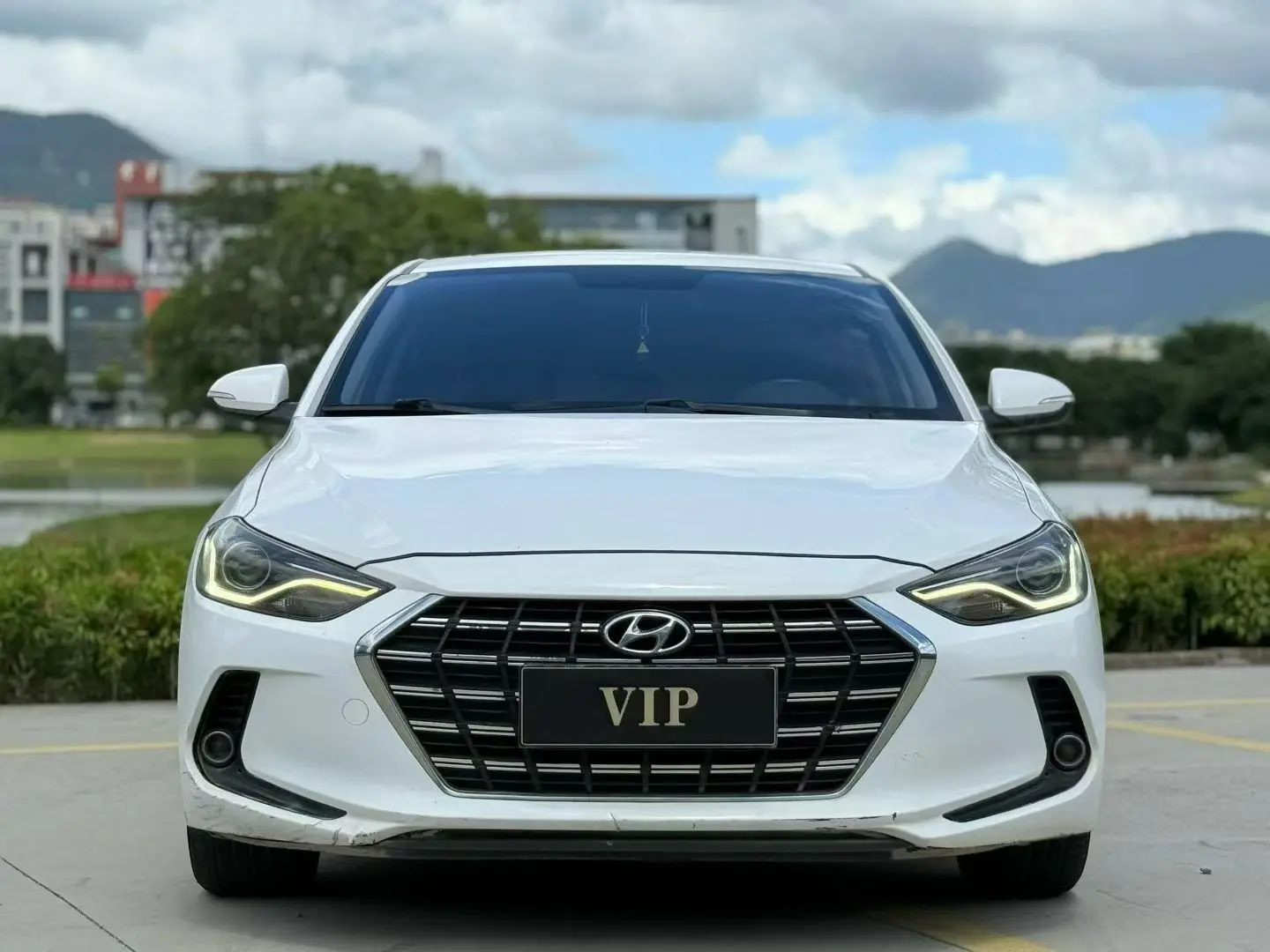 Hyundai Lead