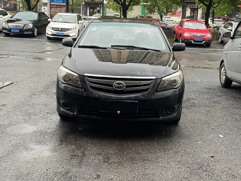 BYD L3