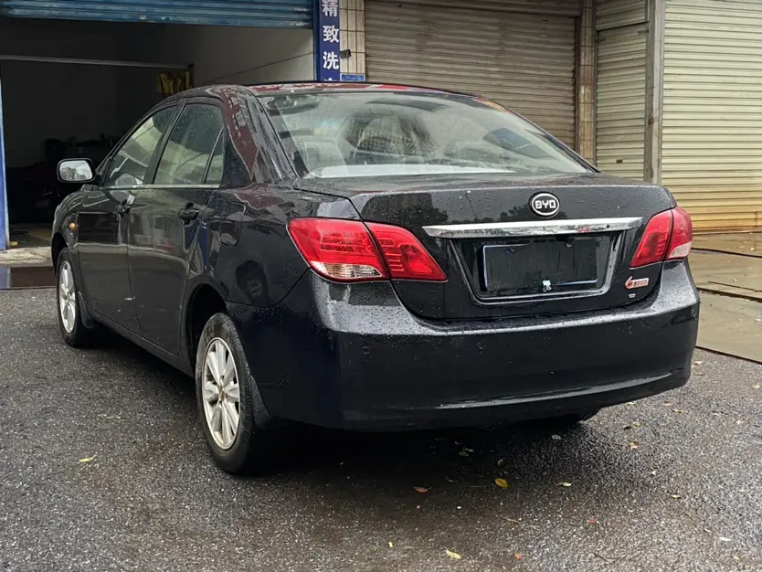 BYD L3