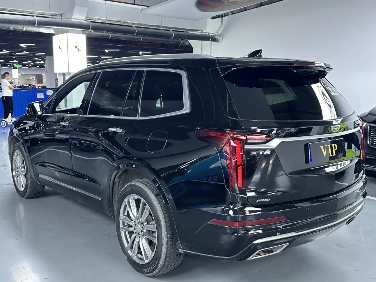 Cadillac XT6