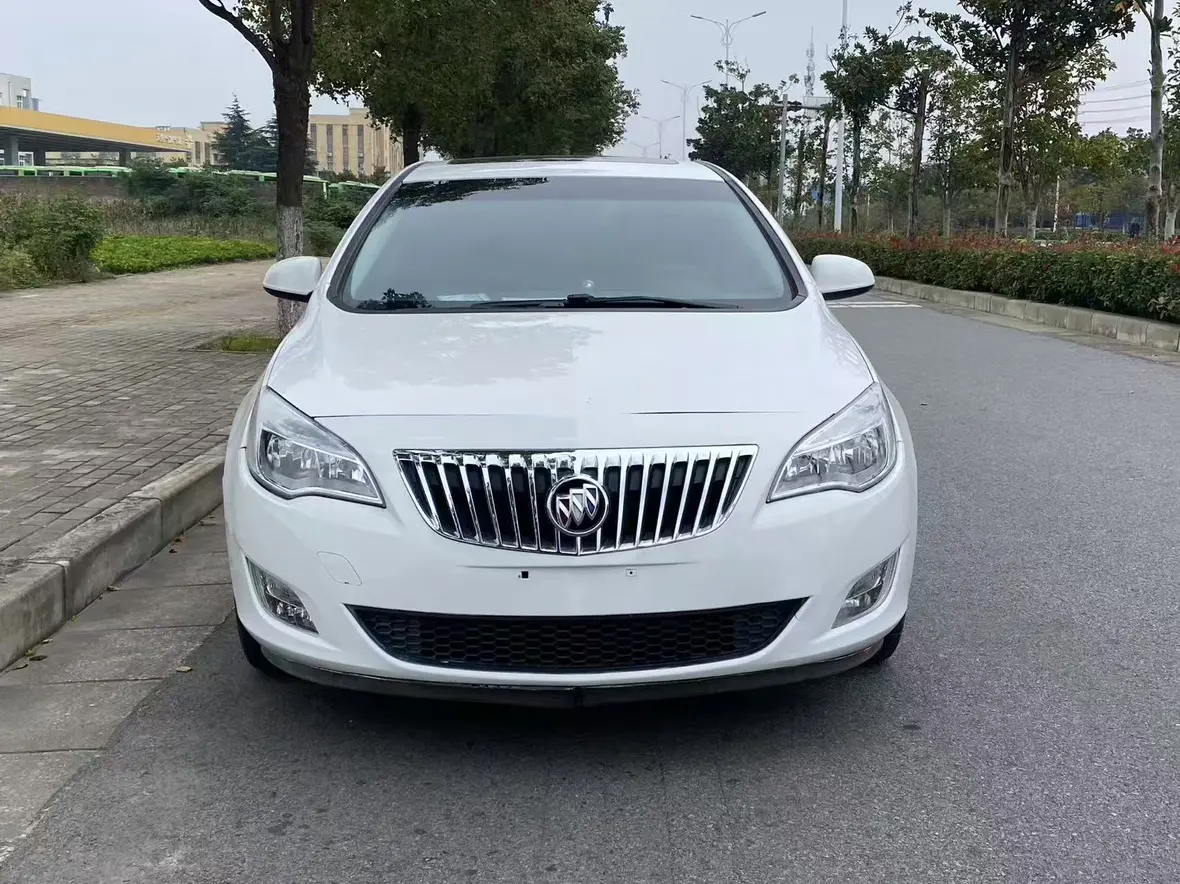 Buick Yinglang